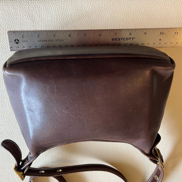 Vintage Coach Crossbody Bag 9136 - Picture 2 of 8